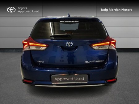2016 Toyota Auris - thumbnail 4