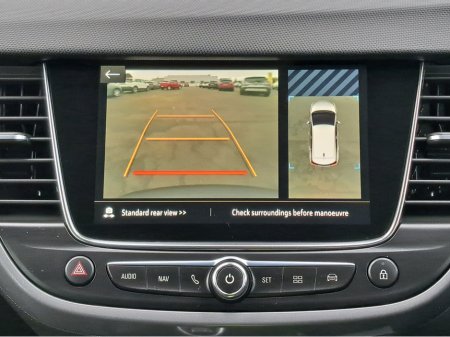 2022 Opel Crossland ULTIMATE 1.2TURBO 110BHP **LEATHER/SUEDE INTERIOR** €19,950 thumbnail