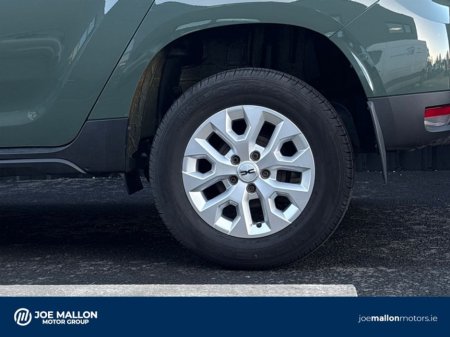 2023 Dacia Duster 1.5 Blue dCi 115 Expression €23,950 thumbnail