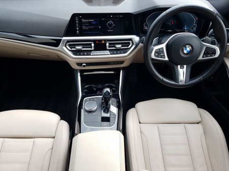 2021 BMW 3 Series - thumbnail 4