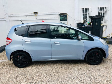 2010 Honda Fit - thumbnail 9