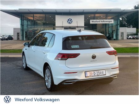 2021 Volkswagen Golf STYLE 2.0TDI 150HP AUTO €26,975 thumbnail