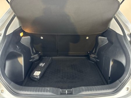 2022 Toyota Yaris Cross HYBRID LUNA €23,950 thumbnail