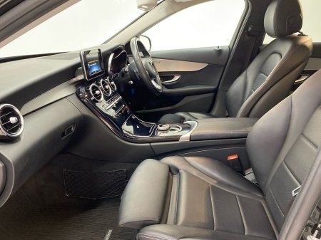 2018 Mercedes-Benz C Class C 180 d Night Edition Auto €25,950 thumbnail