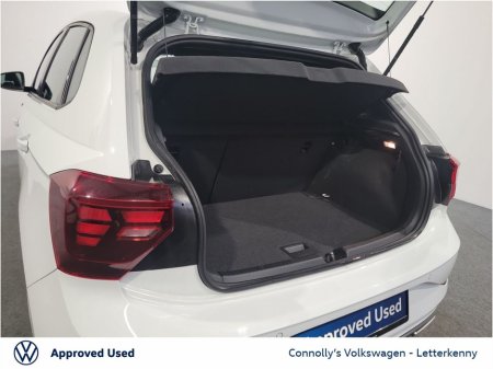 2024 Volkswagen Polo 1.0 TSI 95HP R-Line thumbnail