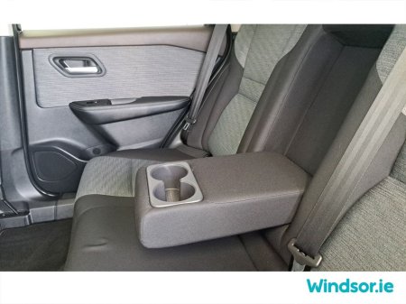 2023 Nissan X-Trail ePOWER SV PREMIUM 5 Seater €42,995 thumbnail