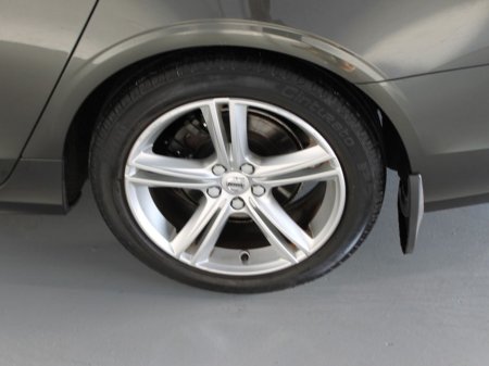 2019 Volvo V90 D4 MOM 5DR Auto €29,499 thumbnail