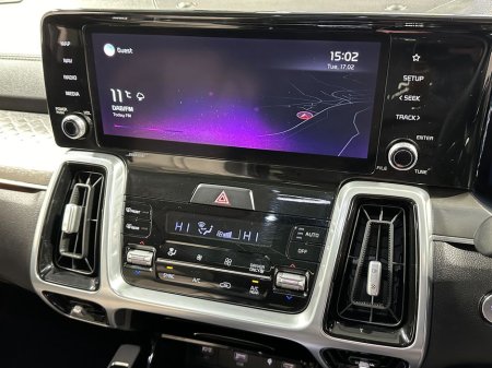 2022 Kia Sorento K4 Plug In Hybrid 4x4 7 Seater €43,800 thumbnail