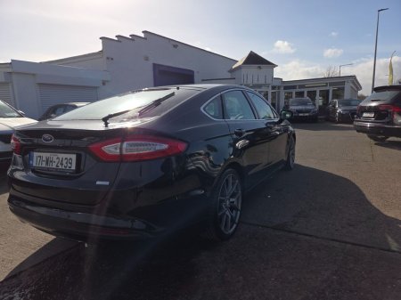 2017 Ford Mondeo - thumbnail 4