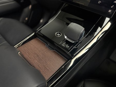 2024 Land Rover Range Rover Sport HSE DYNAMIC P460E *PAN ROOF* €104,990 thumbnail