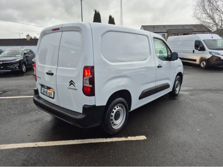 2024 Citroen Berlingo LX BLUEHDI 100 MWB (PRICE EX VAT) €17,250 thumbnail