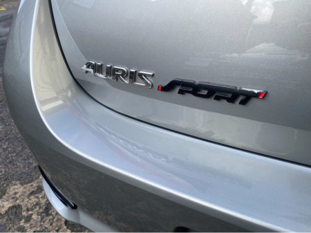 2018 Toyota Auris HYBRID LUNA SPORT@ WALTONS GARAGE RANELAGH €17,950 thumbnail