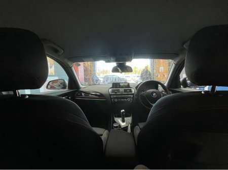 2017 BMW 1 Series - thumbnail 12