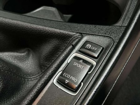 2016 BMW 1 Series - thumbnail 16