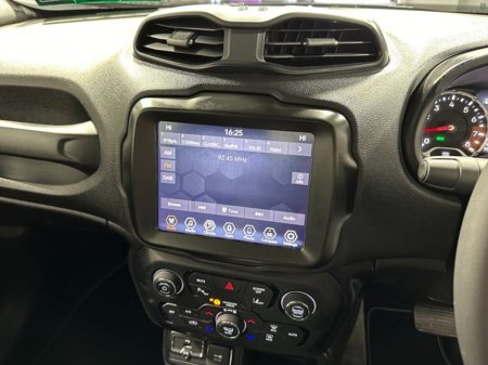 2024 Jeep Renegade - thumbnail 15