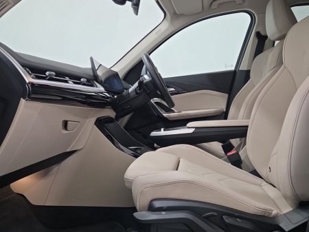 2024 BMW iX1 - thumbnail 7