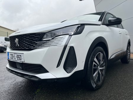 2023 Peugeot 3008 1.5 BlueHDi 130bhp Auto Allure €33,900 thumbnail