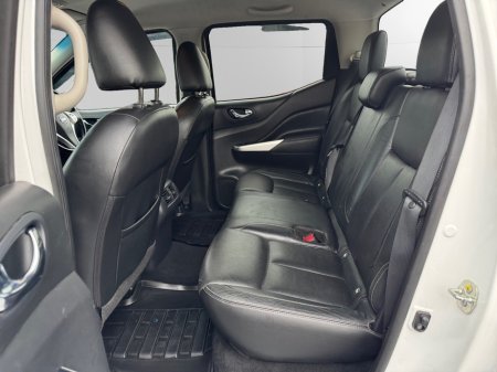2018 Nissan Navara - thumbnail 12