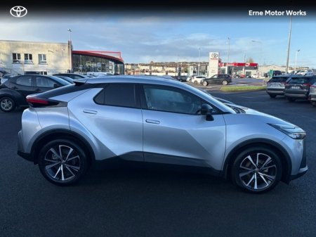 2024 Toyota C-HR C-HR HYBRID SPORT €35,450 thumbnail