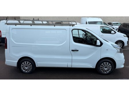 2019 Renault Trafic High Spec €13,617 thumbnail
