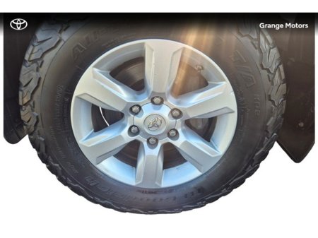 2016 Toyota Landcruiser - thumbnail 18