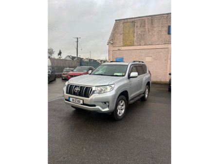 2018 Toyota Landcruiser - thumbnail 2