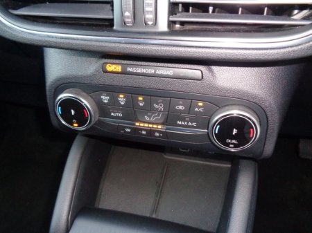 2023 Ford Kuga - thumbnail 17