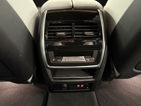 2025 BMW X5  €104,995 thumbnail