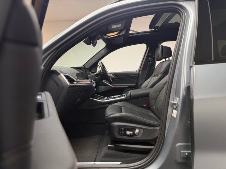 2024 BMW X5 - thumbnail 14