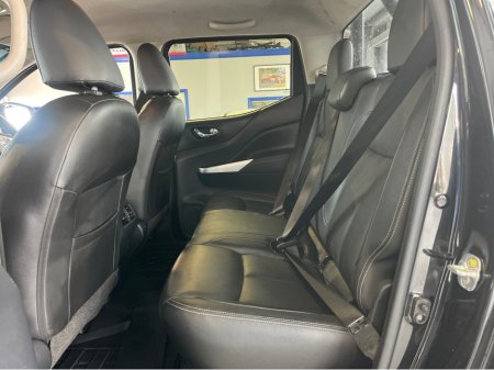 2017 Nissan Navara - thumbnail 11