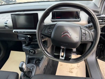 2017 Citroen C4 Cactus - thumbnail 15