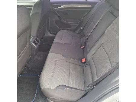 2013 Volkswagen Golf - thumbnail 10