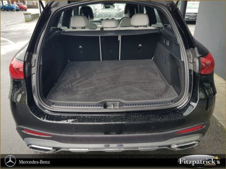 2025 Mercedes-Benz GLC Class GLC 220 D 4MATIC AMG Line €76,950 thumbnail