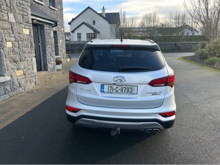 2017 Hyundai Santa Fe EXECUTIVE 4WD 7 Seater €14,995 thumbnail