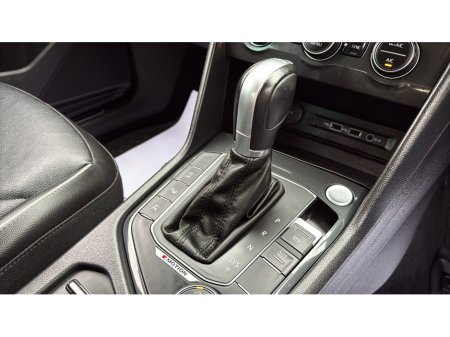 2019 Volkswagen Tiguan HIGHLINE (4MOTION-AUTO-LEATHER) 360 CAMERAS-77,000KMS-AUTO €28,900 thumbnail