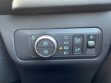 2022 Ford Kuga 1.5 EcoBlue 120PS Titanium €27,495 thumbnail