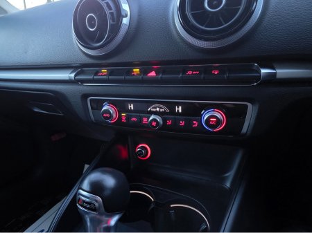 2014 Audi A3 SALOON ( 142 ) PRIVACY GLASS  REV CAMERA PARKING SENSORS LOW TAXBAND €14,450 thumbnail