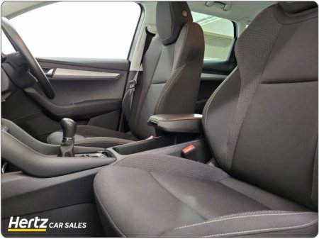 2024 Skoda Karoq - thumbnail 5