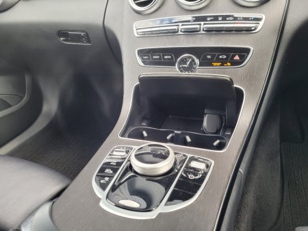 2021 Mercedes-Benz C Class C300de AMG Line Edition €29,990 thumbnail
