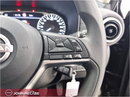 2025 Nissan Juke - thumbnail 40