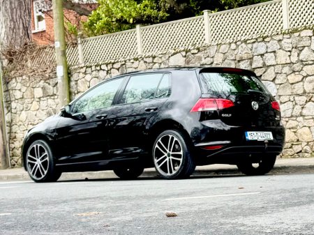 2015 Volkswagen Golf - thumbnail 11
