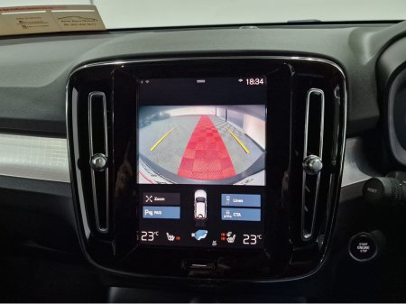 2022 Volvo XC40 T4 RECHARGE PLUS DARK AUTOMATIC **ONE OWNER / APPLE CARPLAY / BLIND SPOT ASSIST / CRUISE CONTROL / ELECTRIC BOOTLID / HEATED FRONT & REAR SEATS / REVERSE CAMERA / SAT NAV / WIRELESS PHONE CHARGING** €33,900 thumbnail