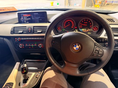 2015 BMW 3 Series - thumbnail 22