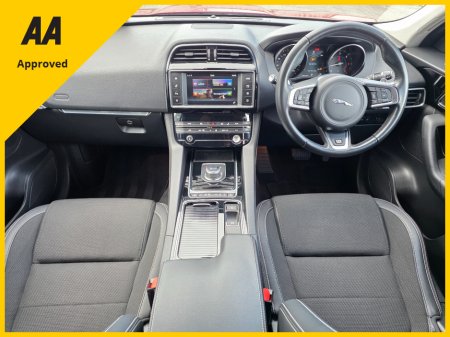 2018 Jaguar F-Pace - thumbnail 15