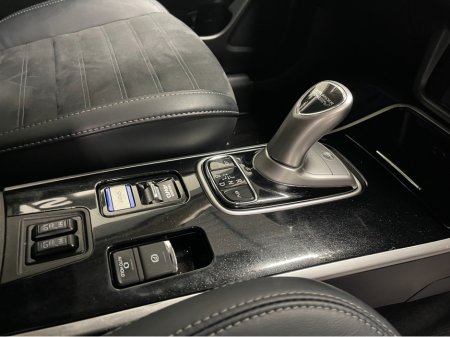 2019 Mitsubishi Outlander (Low Kms) HYBRID 2.4 PHEV AUTOMATIC 5DR MODEL  www.bolandscarcentre.ie €22,900 thumbnail