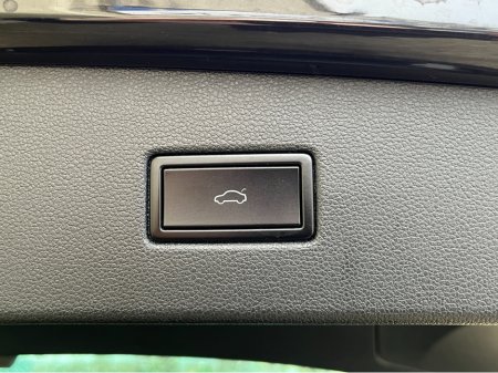 2020 Volkswagen Tiguan - thumbnail 9