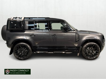 2025 Land Rover Defender 110 