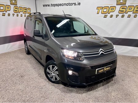 2021 Citroen Berlingo 2021 Citroen berlingo NEW MODEL 1.5Hdi 3 Seater professional €14,800