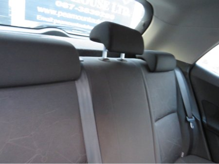 2009 Toyota Auris 1.4 TERRA 5DR PETROL FRESH NCT 27   FSH €4,995 thumbnail