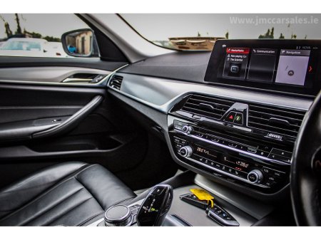 2017 BMW 5 Series  €17,995 thumbnail